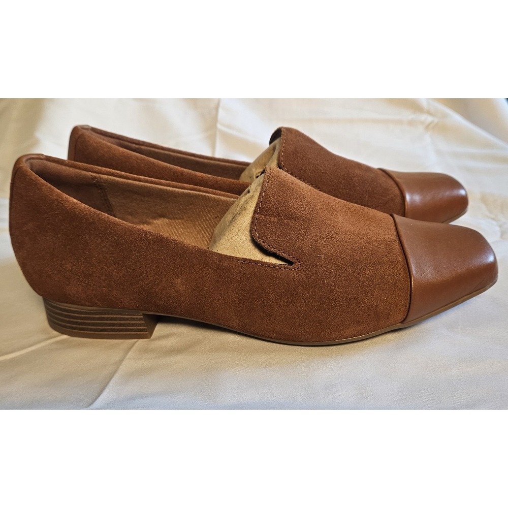 Clarks Tilmont Step Loafers Tan Suede Cap Toe 9.5 Nwot Ortholite Footbed Comfort